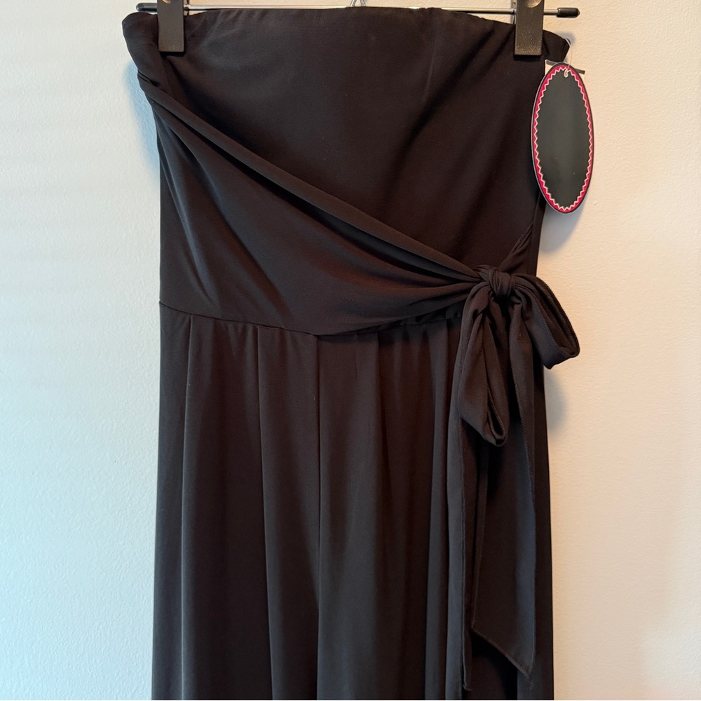 Elegant Black Strapless Long-Pant Jumpsuit with Bow Detail